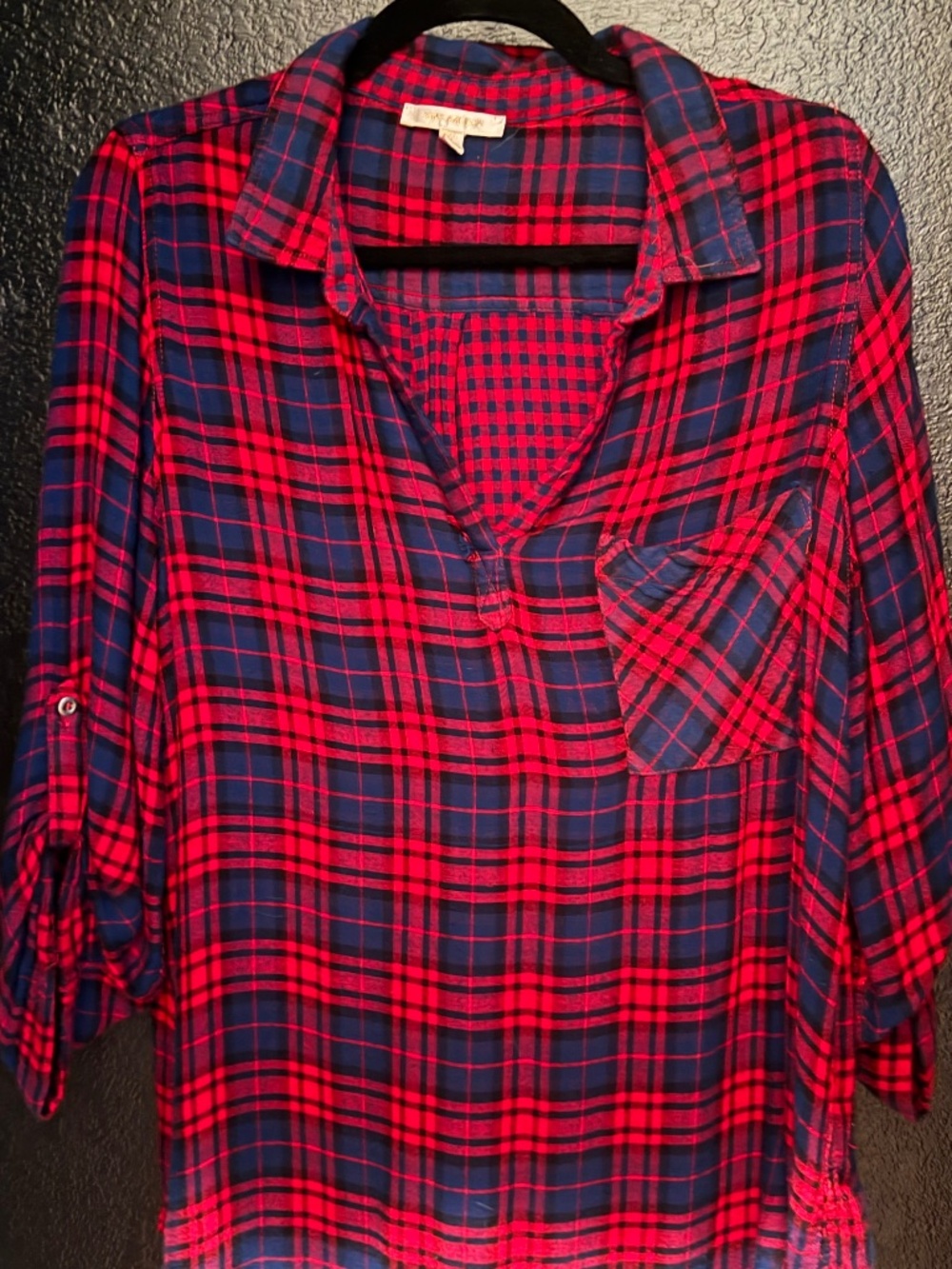 Skies are Blue Flannel Button Down Shirt, XL